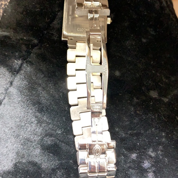 Concord Ladies 14k watch with original diamond and mop dial and diamond case - Picture 4 of 5